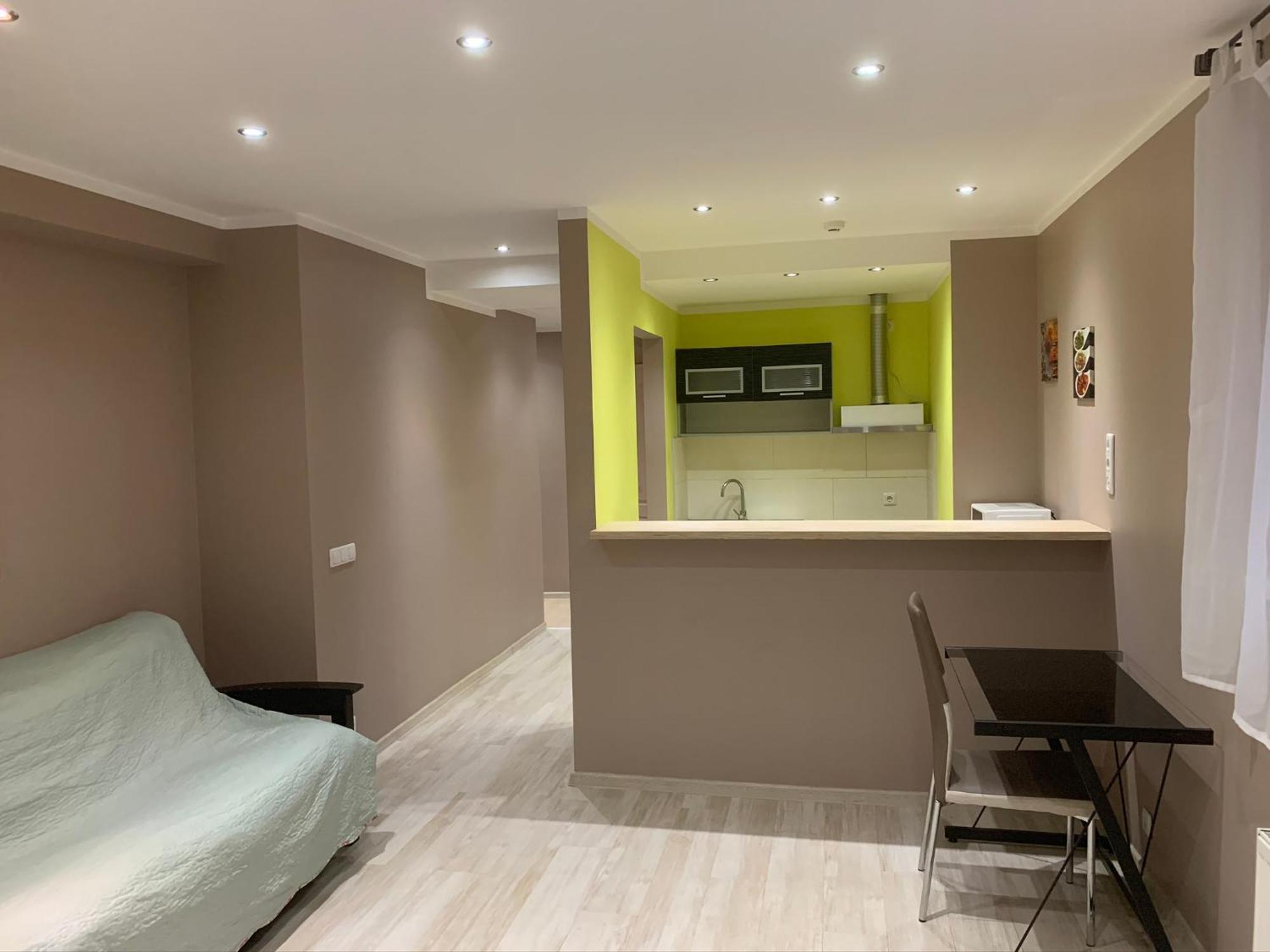 Riverside Promenade M Apartment *